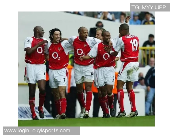 南京网球队在城市联赛积分榜上以83分稳居第一名展现强劲实力 南京网球队在城市联赛积分榜上以83分稳居第一名展现强劲实力