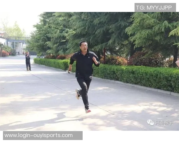 西安滑板队的个人能力提升与团队协作的热议探讨实时数据